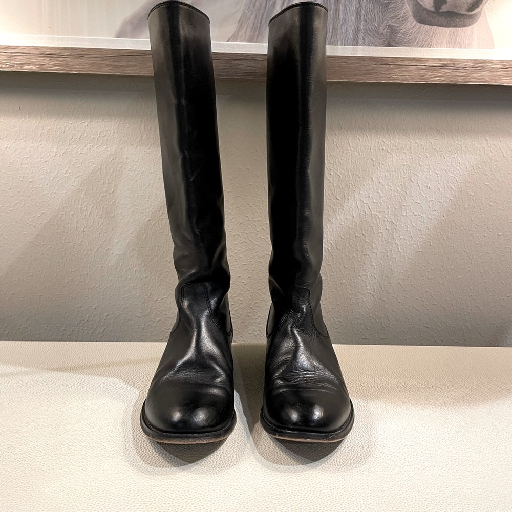Frye “Melissa” Black Leather Zip Boots